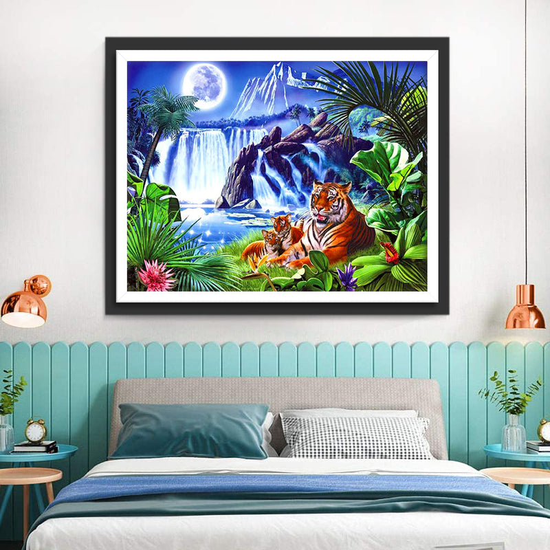 Tiger Mond Wasserfall Diamond Painting