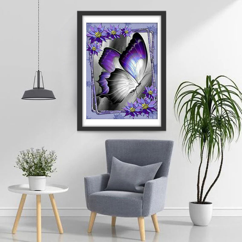 Lila Schmetterling und Blumen Diamond Painting