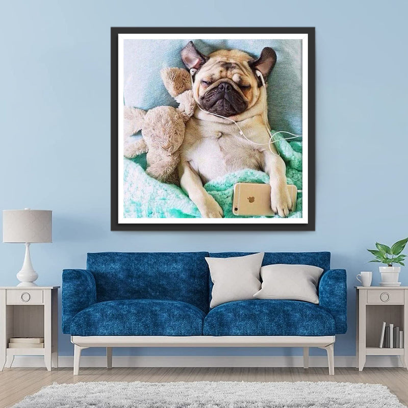 Musikhörende schlafende Bulldogge Diamond Painting