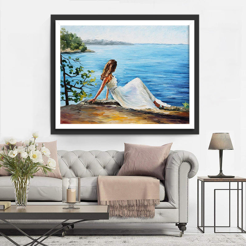 Schöne Frau im weißen Kleid am Meer Diamond Painting