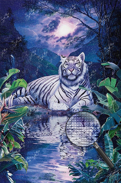 Weißer Tiger im Wald Diamond Painting